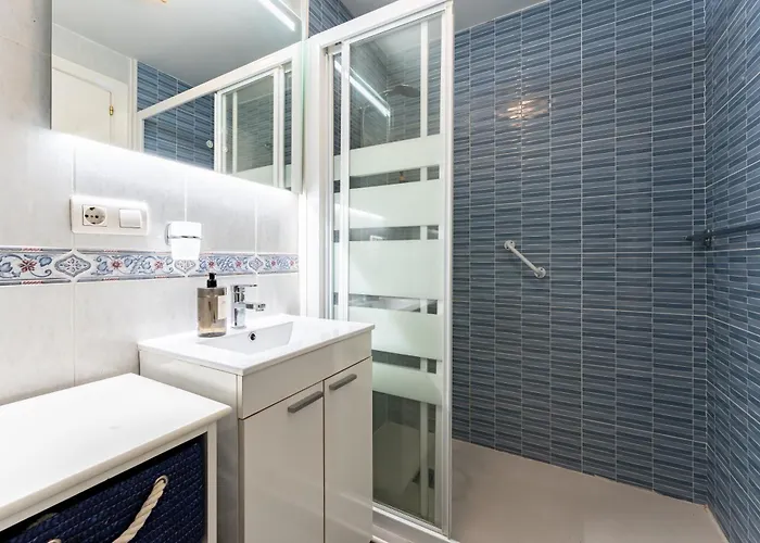 A Pocos Metros De La Playa Y Pista De Padel * Fuengirola